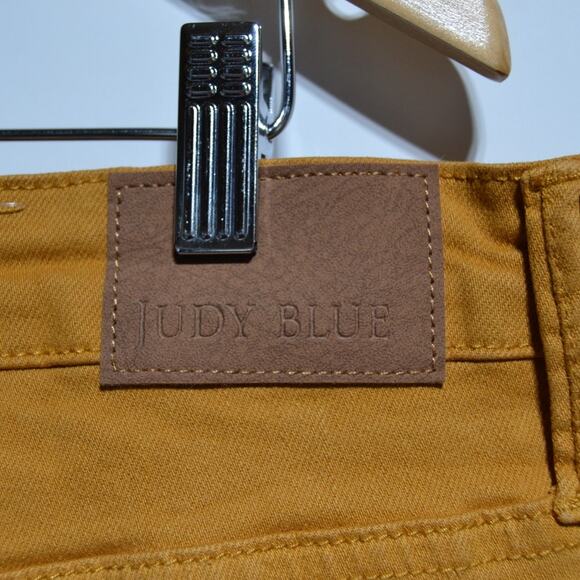 Judy Blue Flare Leg Garment Dyed Marigold Glow Jeans Size 24W - Picture 4 of 9